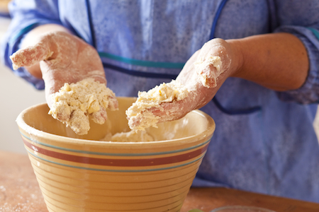 crumbly_hands_web
